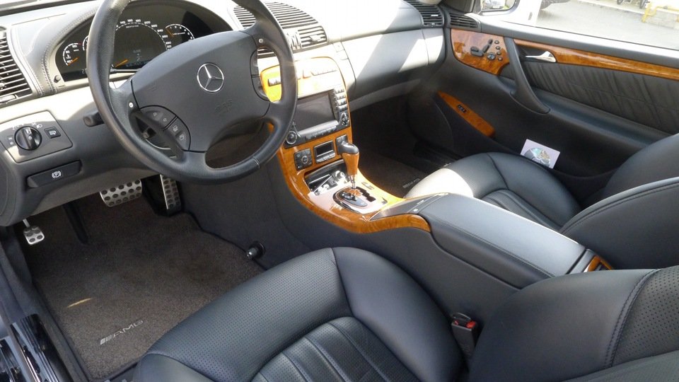 Mercedes-Benz CL65 AMG W215 (7)