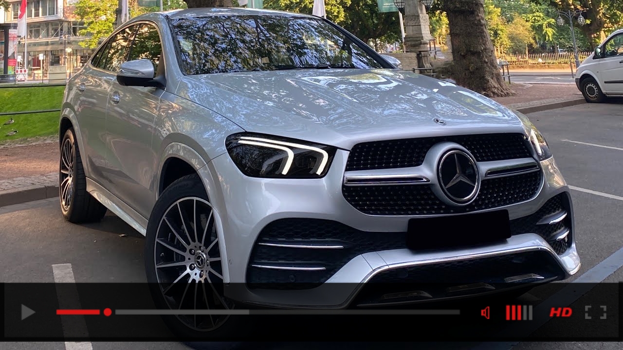 DANCING MERCEDES! NEW Cool 'Lowrider' Feature on the 2020 GLE COUPE!