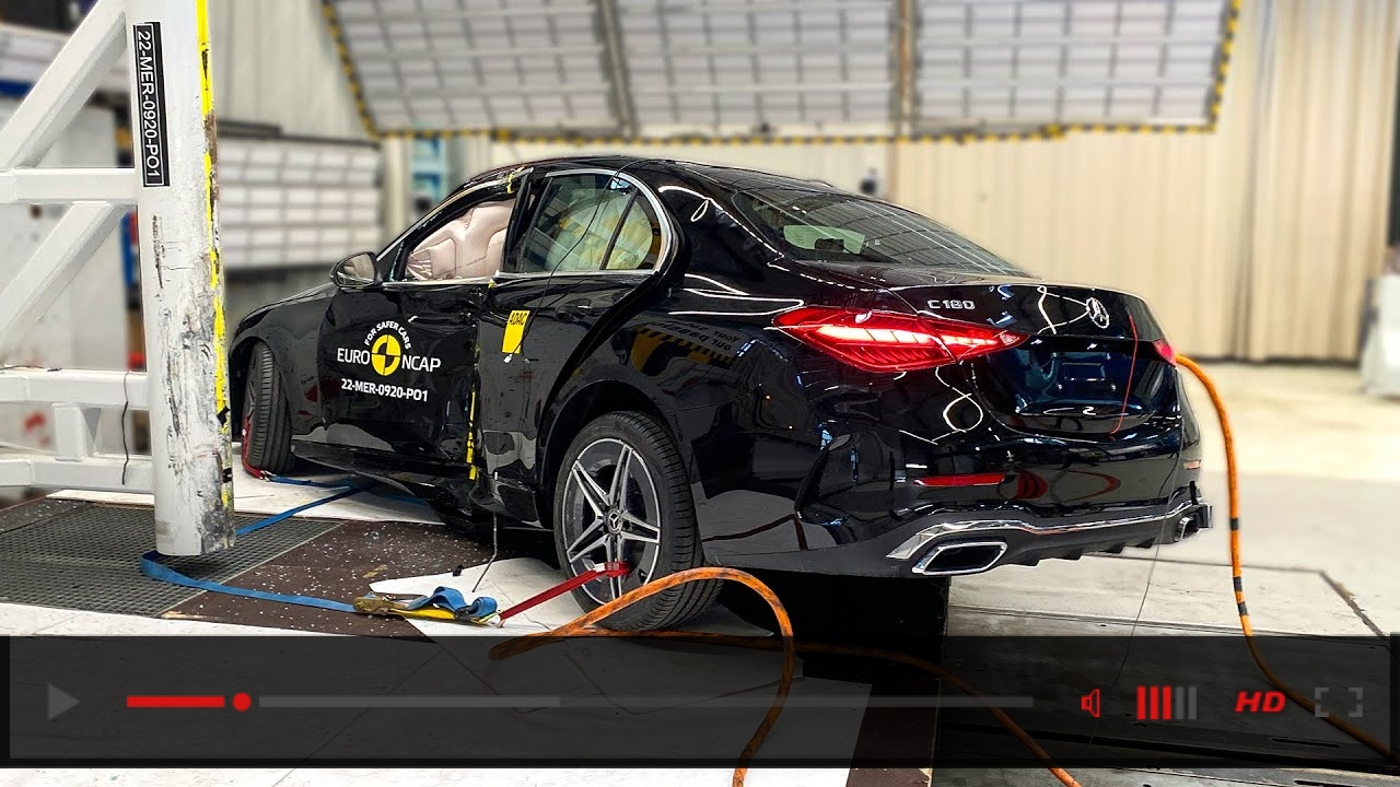 MERCEDES C-CLASS (2022) Crash and Safety Test